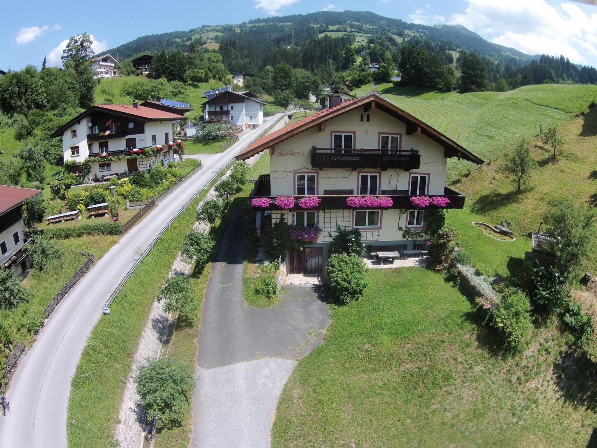 Wonderful Apartment In Hopfgarten Im Brixental With Parking Buitenkant foto